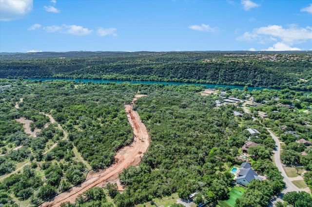 902 Quinlan Park RD, Austin, TX 78732