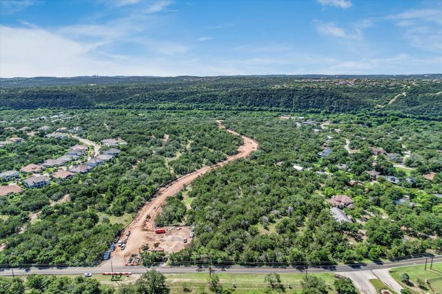 902 Quinlan Park RD, Austin, TX 78732