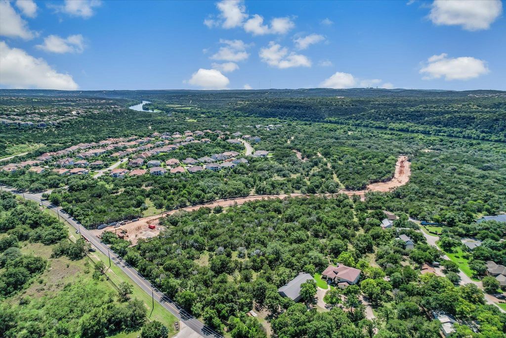 902 Quinlan Park RD, Austin, TX 78732
