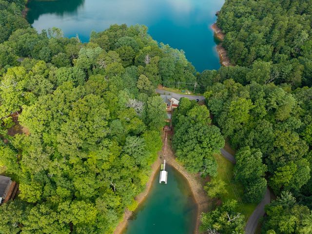 270 Marina Road, Murphy, NC 28906