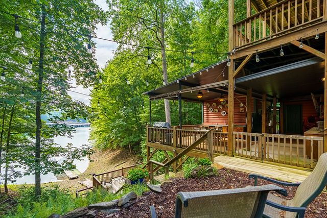 270 Marina Road, Murphy, NC 28906