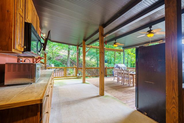 270 Marina Road, Murphy, NC 28906