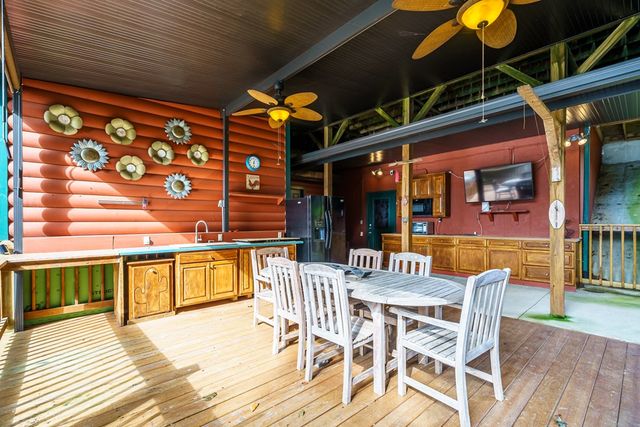 270 Marina Road, Murphy, NC 28906