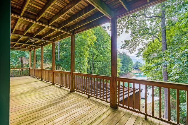 270 Marina Road, Murphy, NC 28906