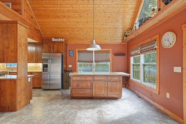 270 Marina Road, Murphy, NC 28906