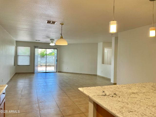 1002 E ARABIAN Drive, Gilbert, AZ 85296