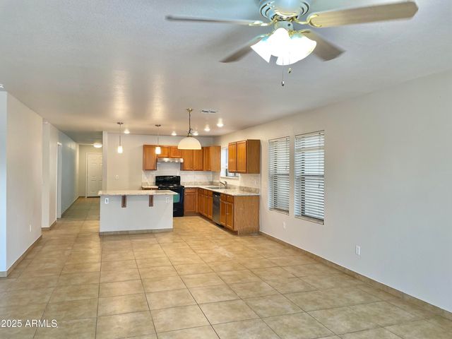 1002 E ARABIAN Drive, Gilbert, AZ 85296