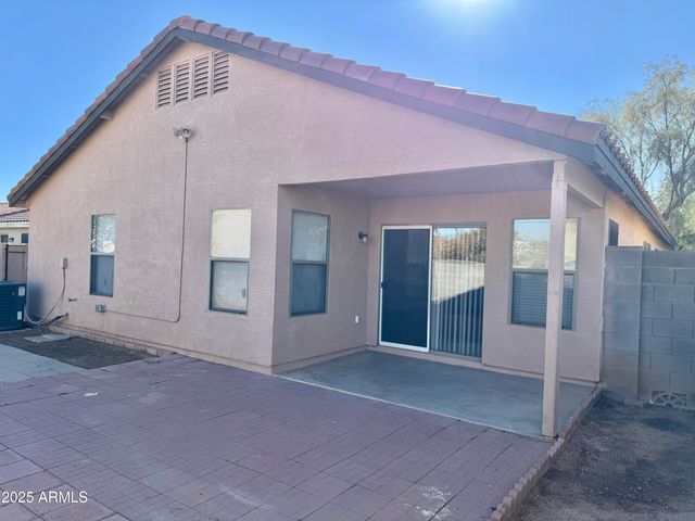 1002 E ARABIAN Drive, Gilbert, AZ 85296