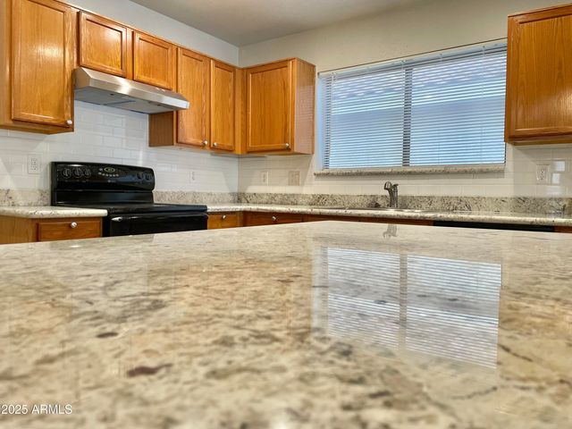 1002 E ARABIAN Drive, Gilbert, AZ 85296