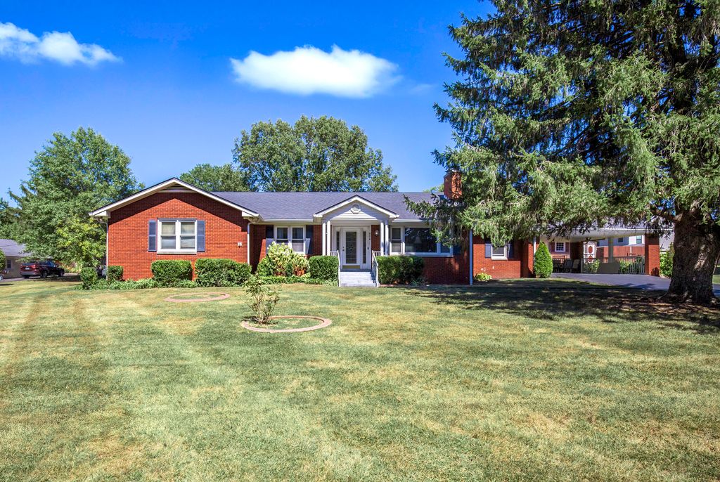 508 S Main Street, Versailles, KY 40383