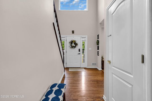 15 Susie Lane, Jackson, NJ 08527
