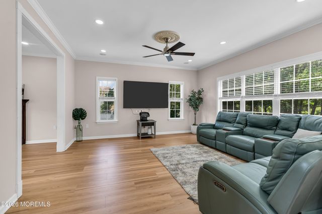 15 Susie Lane, Jackson, NJ 08527