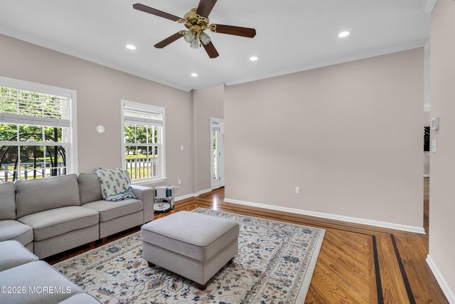 15 Susie Lane, Jackson, NJ 08527