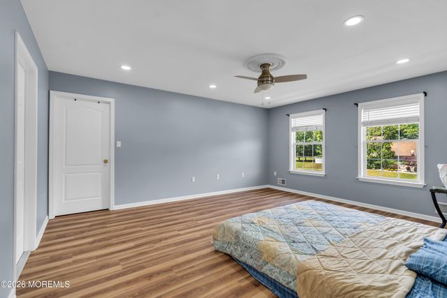 15 Susie Lane, Jackson, NJ 08527