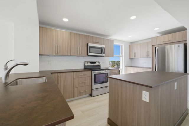 3901 S Flagler Drive Apt 603, West Palm Beach, FL 33405