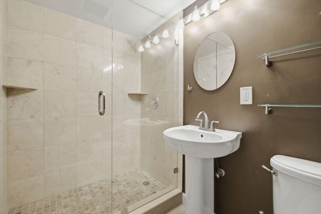 3901 S Flagler Drive Apt 603, West Palm Beach, FL 33405