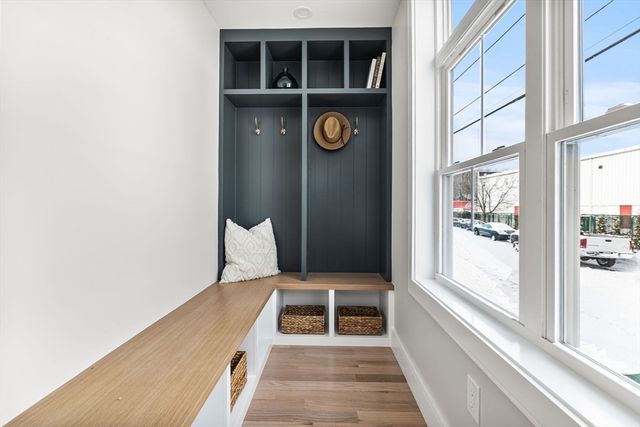 122 Woodruff Ave 122, Medford, MA 02155