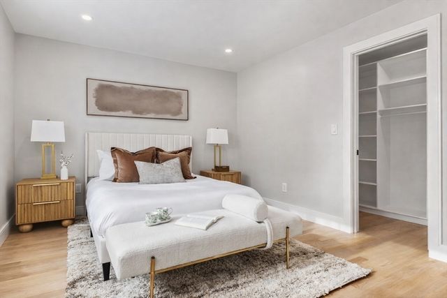 122 Woodruff Ave 122, Medford, MA 02155