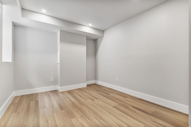 122 Woodruff Ave 122, Medford, MA 02155
