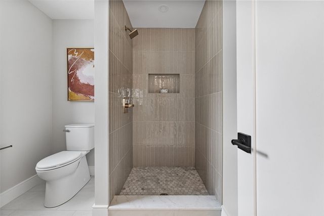 122 Woodruff Ave 122, Medford, MA 02155