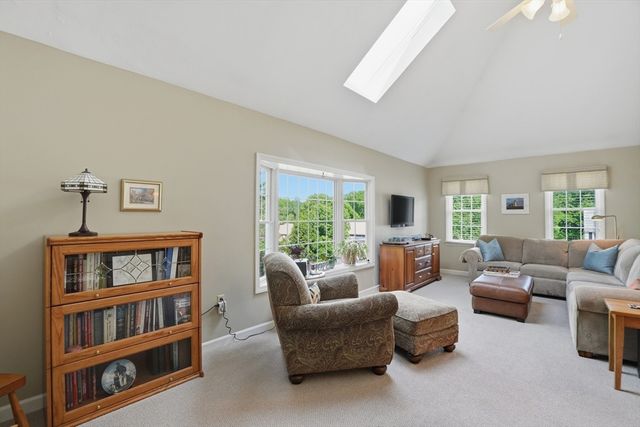 69 Highland View Drive, Sutton, MA 01590