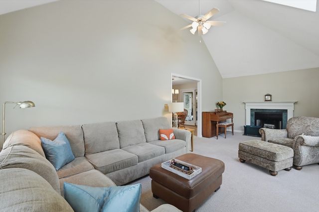 69 Highland View Drive, Sutton, MA 01590