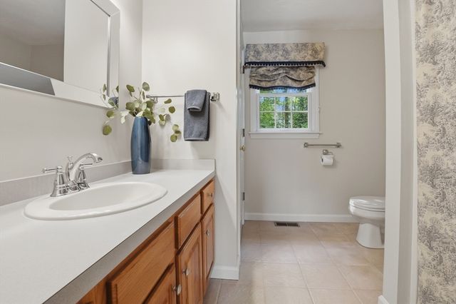 69 Highland View Drive, Sutton, MA 01590