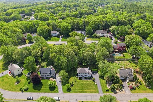 69 Highland View Drive, Sutton, MA 01590