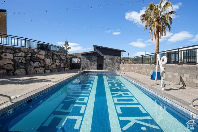 1560 W TORREY PINES RD, Hurricane, UT 84737