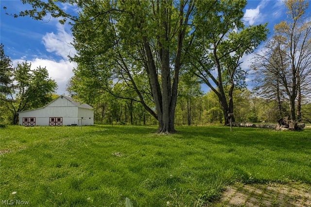 4556 Warren Sharon Road, Vienna, OH 44473
