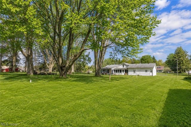 4556 Warren Sharon Road, Vienna, OH 44473