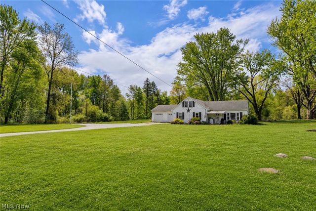 4556 Warren Sharon Road, Vienna, OH 44473