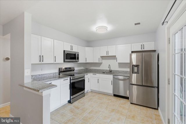 1105 FRESHRAIN CT, Herndon, VA 20170