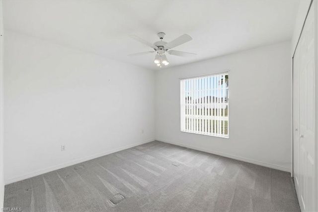 827 SW 29th TER, Cape Coral, FL 33914