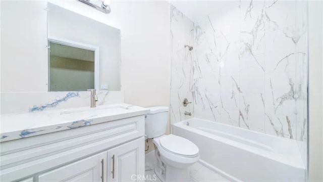 17158 Chatsworth Street 1, Granada Hills, CA 91344