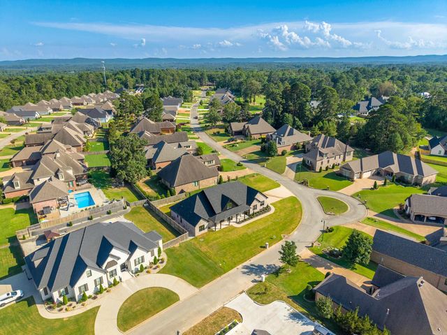 137 Arlington Park Terrace, Hot Springs, AR 71901