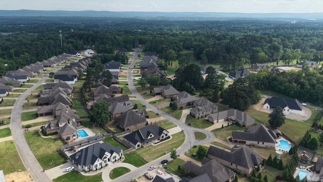 137 Arlington Park Terrace, Hot Springs, AR 71901