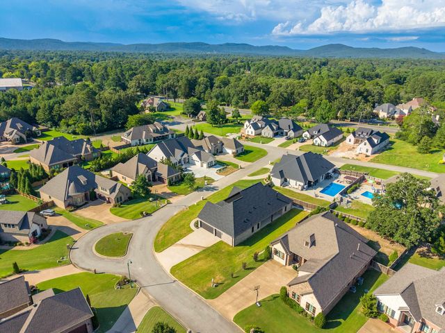 137 Arlington Park Terrace, Hot Springs, AR 71901