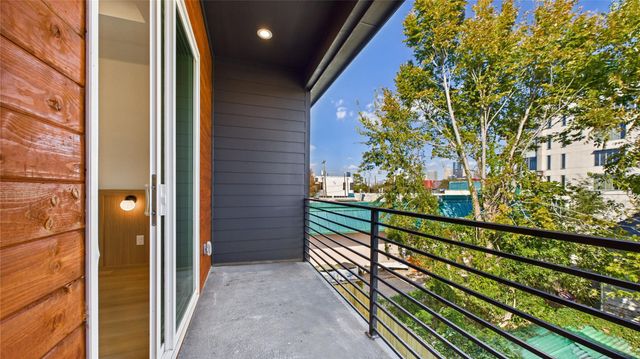 2409 Stuart Street, Houston, TX 77004