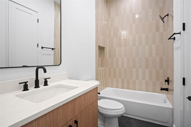 2409 Stuart Street, Houston, TX 77004