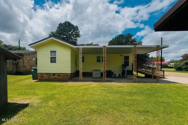 768 Becky Street, Grenada, MS 38901