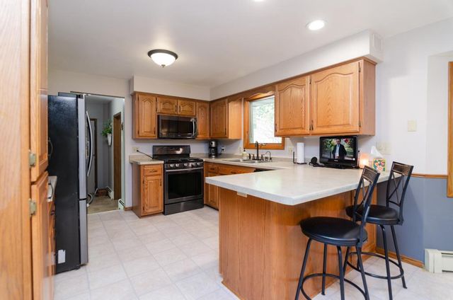 600 HARVARD DRIVE, Neenah, WI 54956