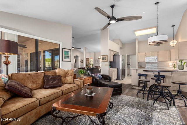 9286 W BEHREND Drive, Peoria, AZ 85382