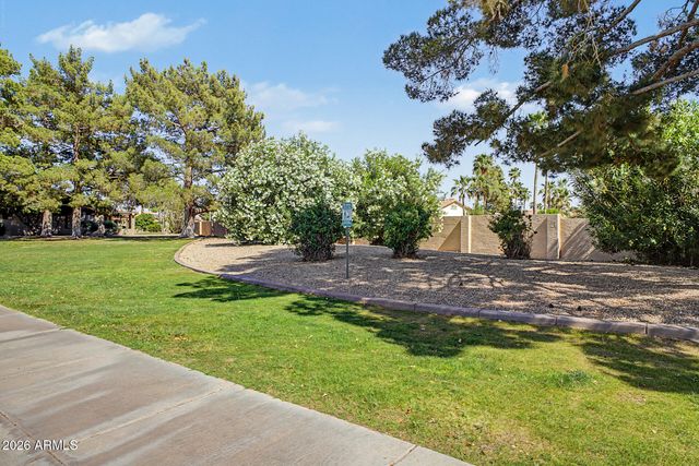 9286 W BEHREND Drive, Peoria, AZ 85382