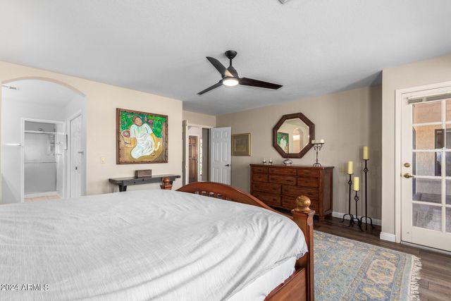 9286 W BEHREND Drive, Peoria, AZ 85382