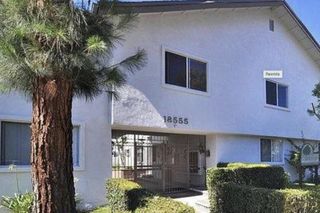 18555 Collins Street C8, Tarzana, CA 91356