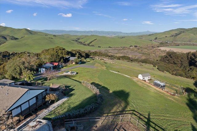 1535 School Road, San Juan Bautista, CA 95045
