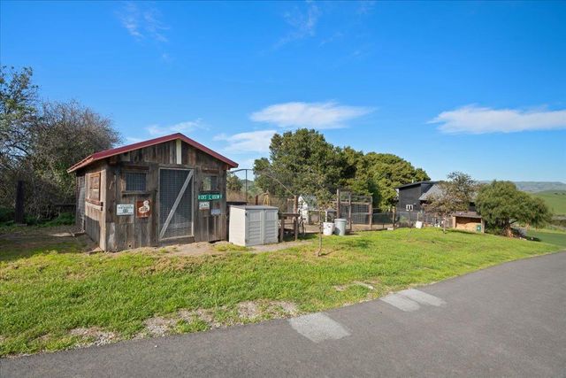 1535 School Road, San Juan Bautista, CA 95045