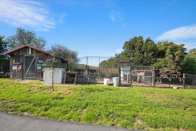 1535 School Road, San Juan Bautista, CA 95045