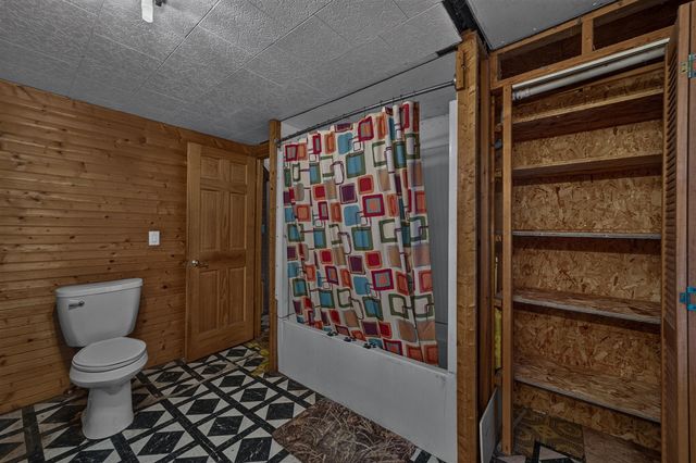 3065 Black Creek Road, Muskegon, MI 49444